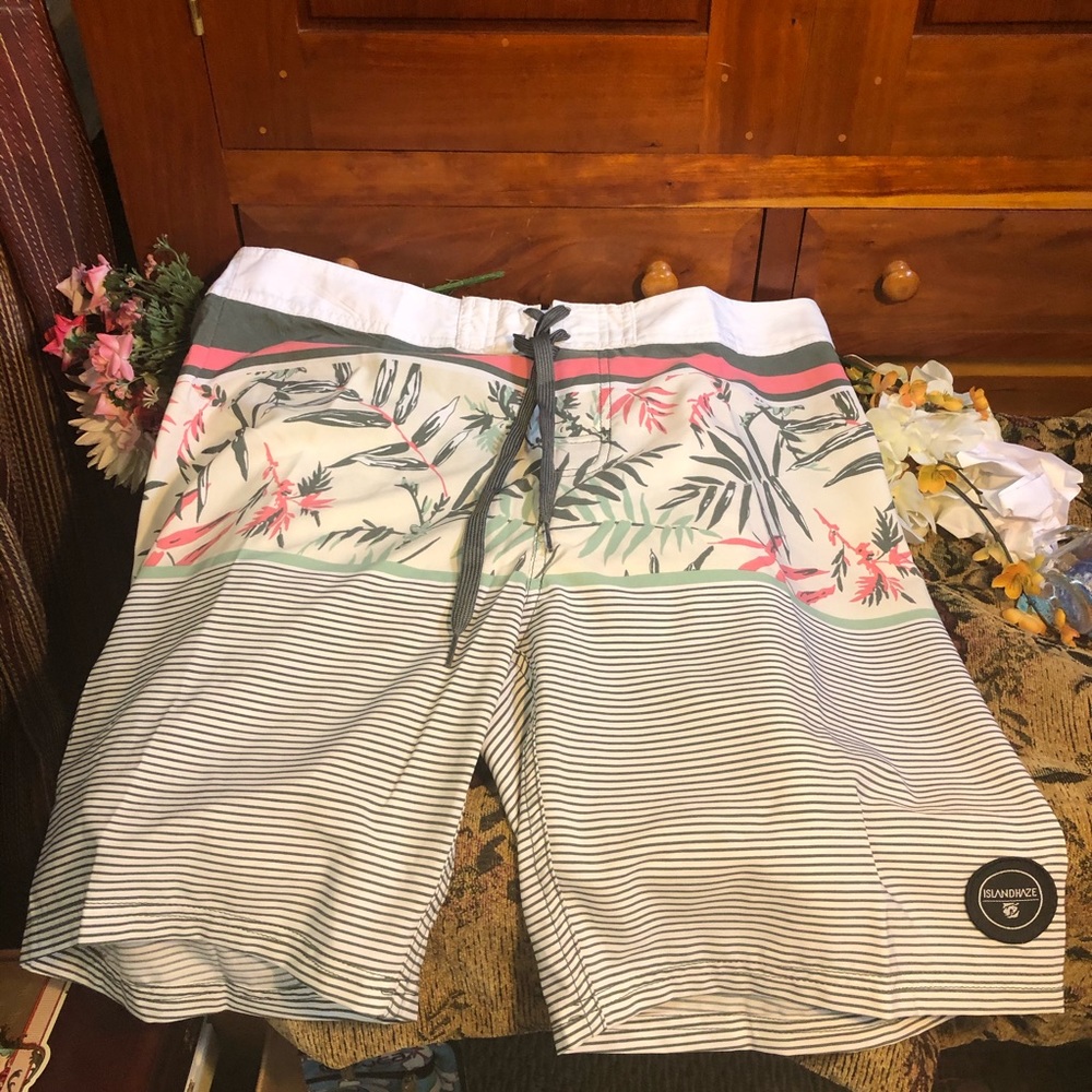 Island Haze Swim Trunks NEW! w/ Tags